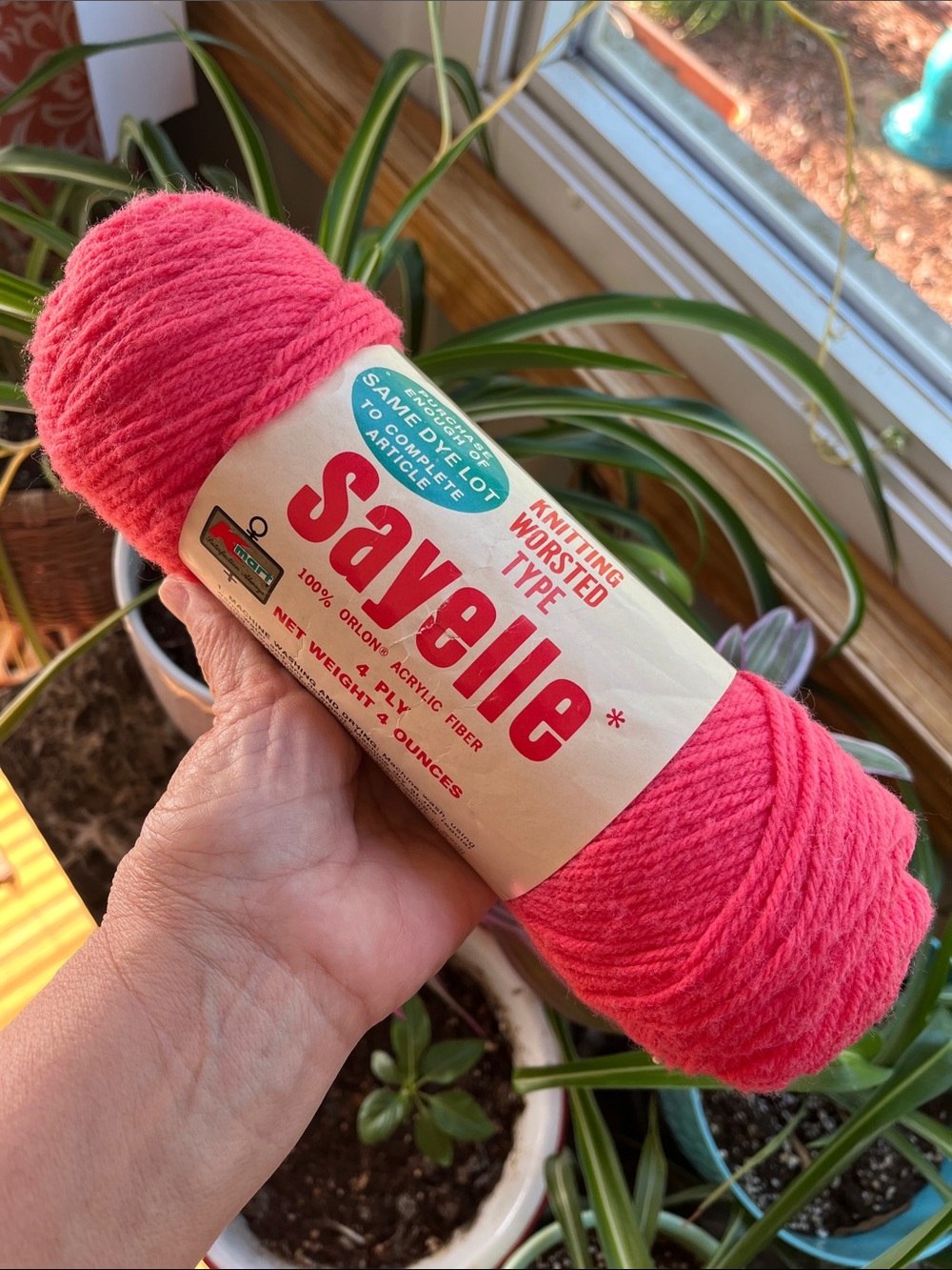 Vtg Kmart Sayelle Worsted Yarn Skein ‘Frosted Cherry’ Pink 1023 Orlon Acrylic